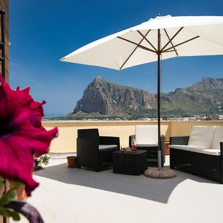 Il Torrazzo Da Francesca Bed and Breakfast San Vito Lo Capo Exteriör bild