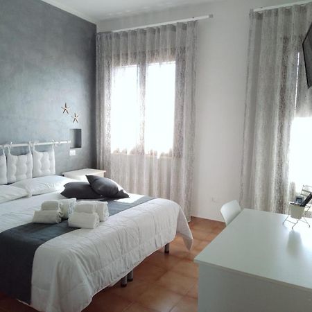 Il Torrazzo Da Francesca Bed and Breakfast San Vito Lo Capo Exteriör bild
