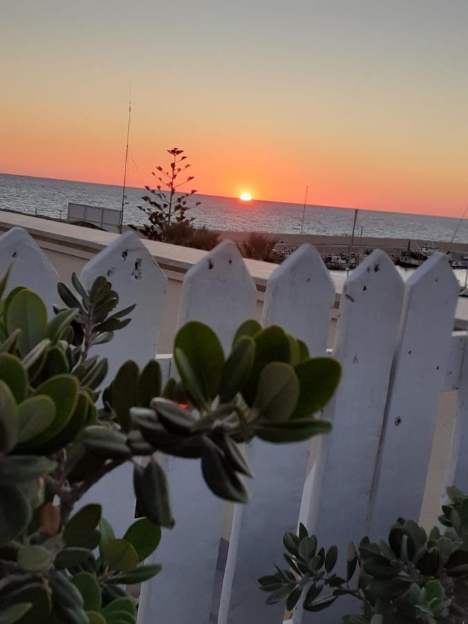 Il Torrazzo Da Francesca Bed and Breakfast San Vito Lo Capo Exteriör bild