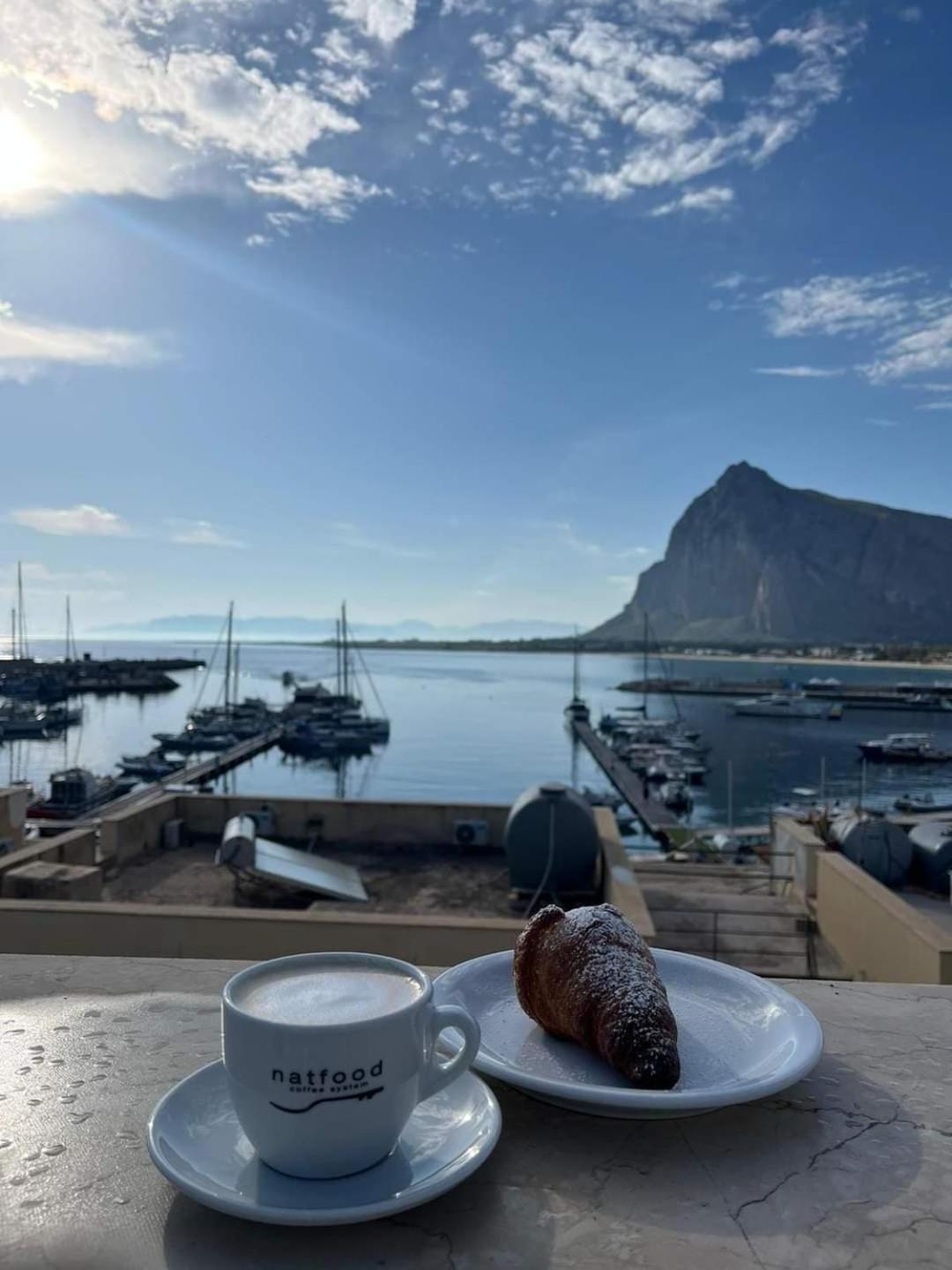 Il Torrazzo Da Francesca Bed and Breakfast San Vito Lo Capo Exteriör bild